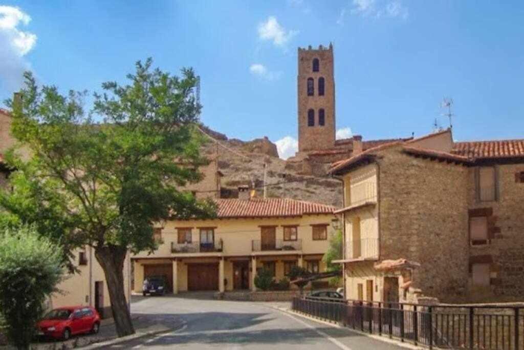 Apartamentos El Mirador Villarroya de los Pinares Eksteriør bilde