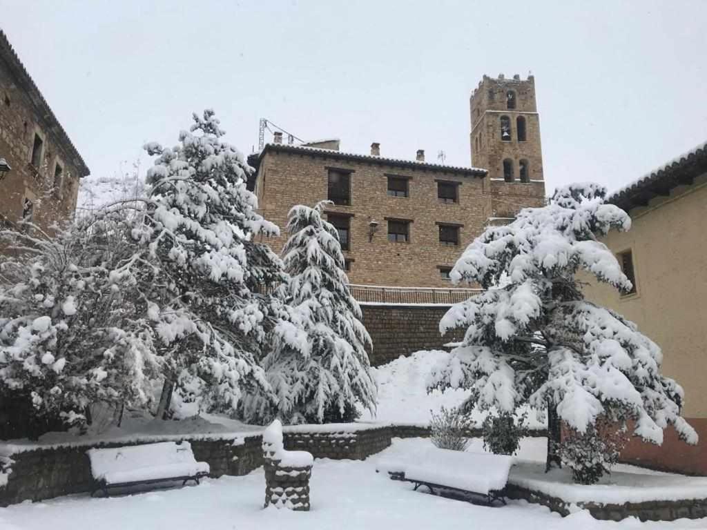Apartamentos El Mirador Villarroya de los Pinares Eksteriør bilde